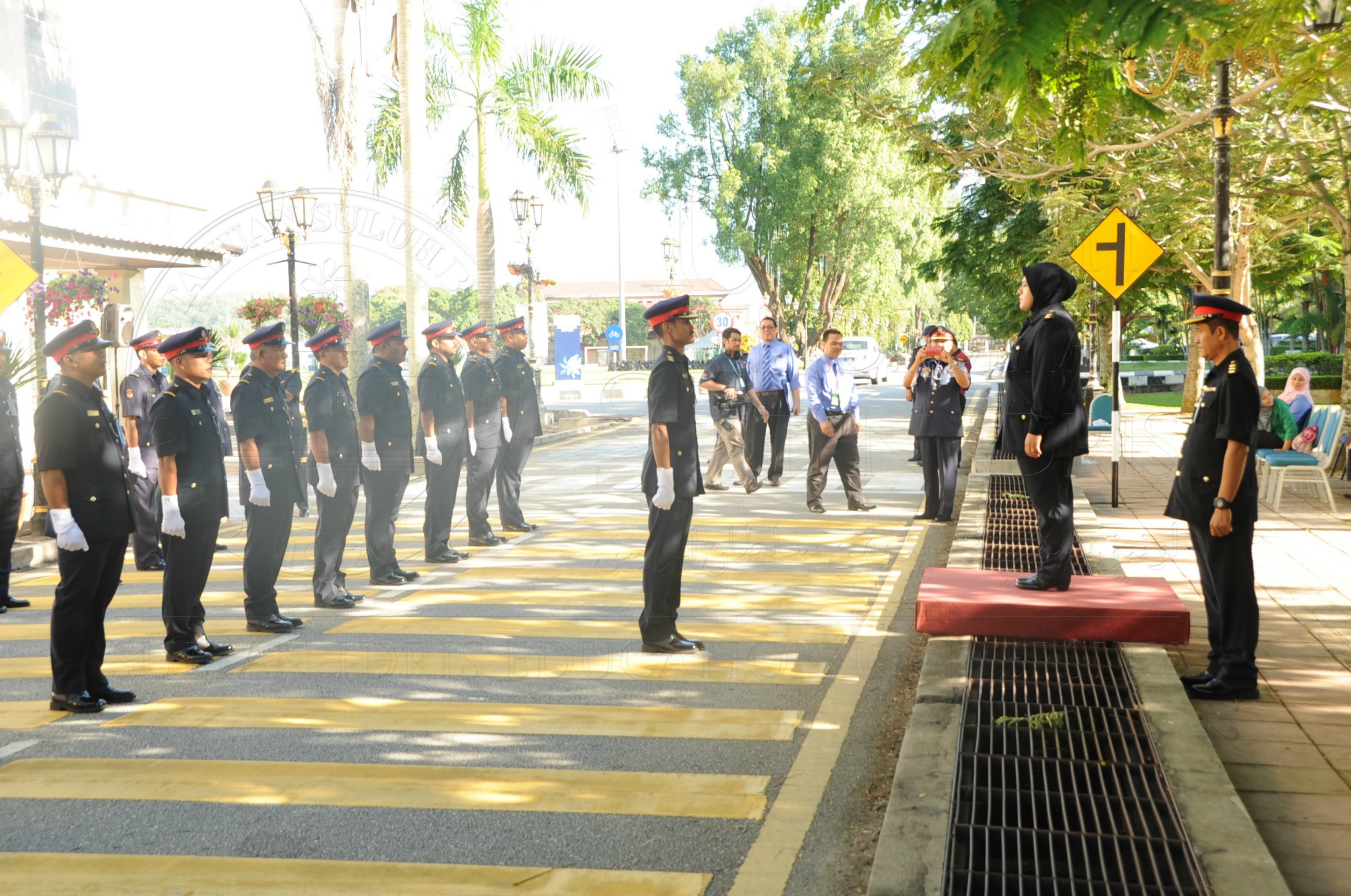 PRO 16 6 AMANAT VCHAS 8372